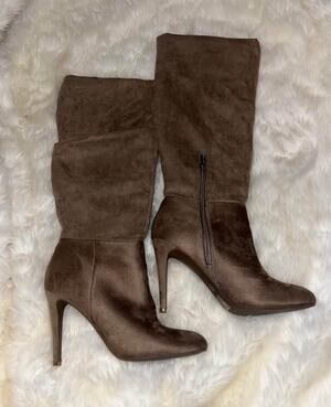 Jessica Simpson Suede Boots